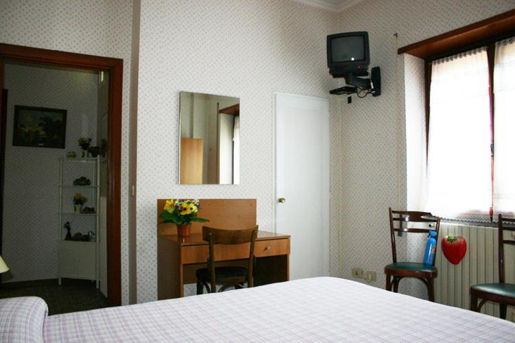 Albergo Anna Чампино Стая снимка